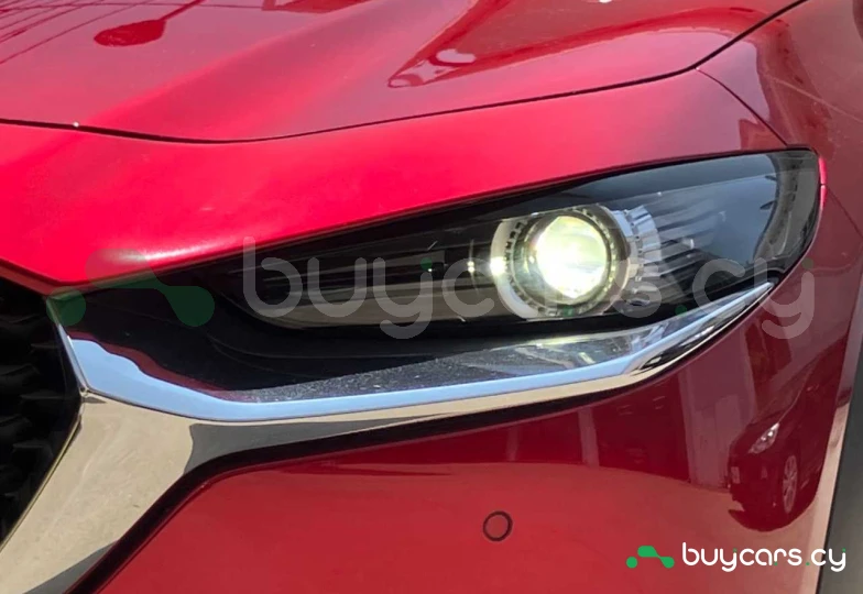 Mazda CX-30 Красный