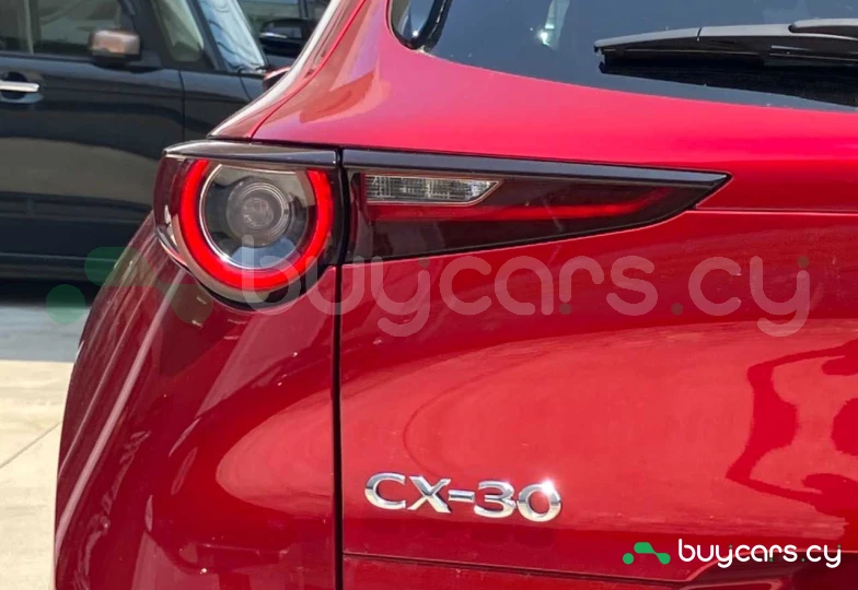 Mazda CX-30 Красный