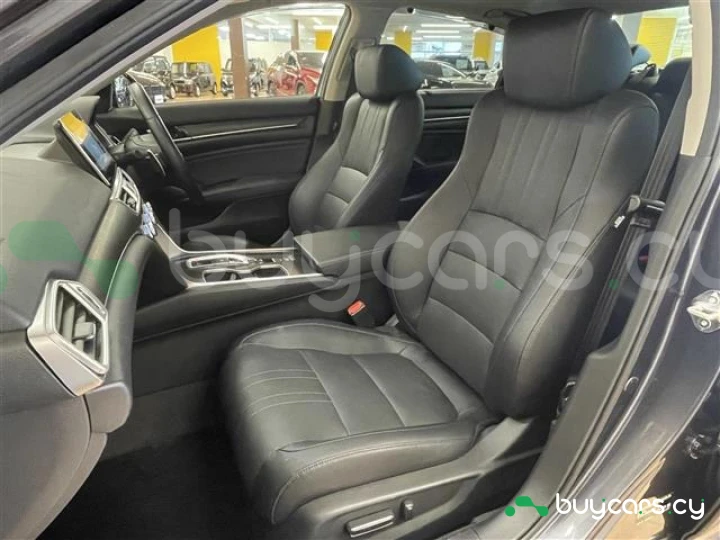 Honda Accord Серый