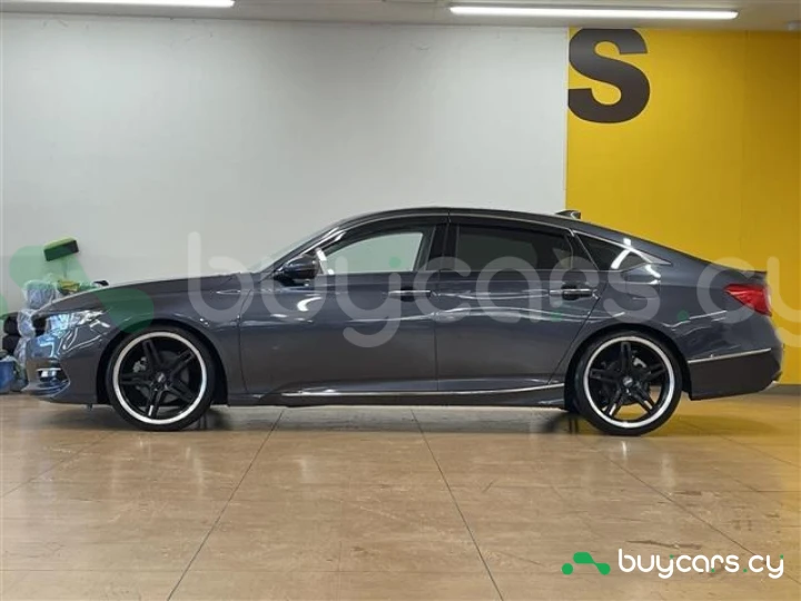 Honda Accord Серый