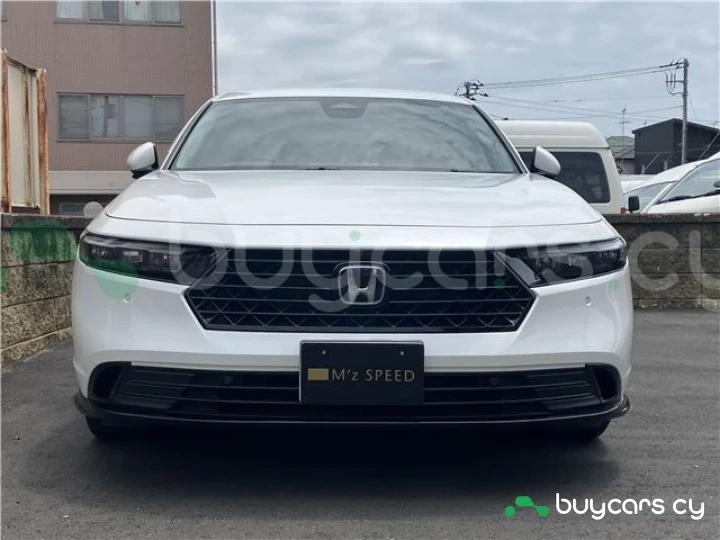 Honda Accord Белый