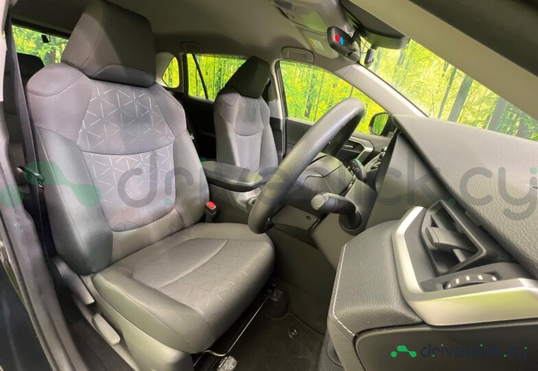 Toyota RAV4 Черный
