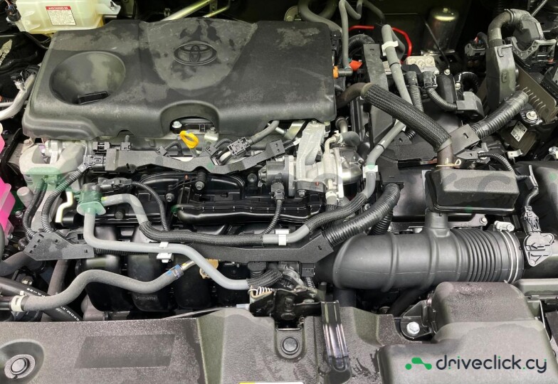 Toyota RAV4 Черный