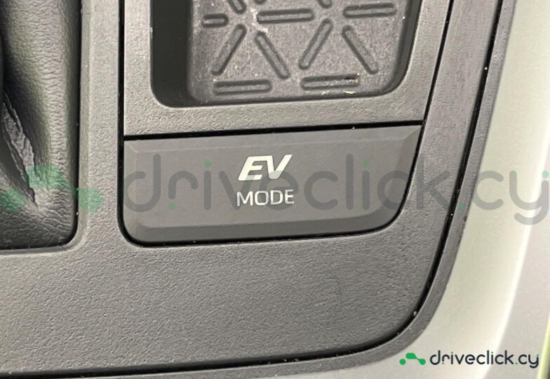 Toyota RAV4 Черный