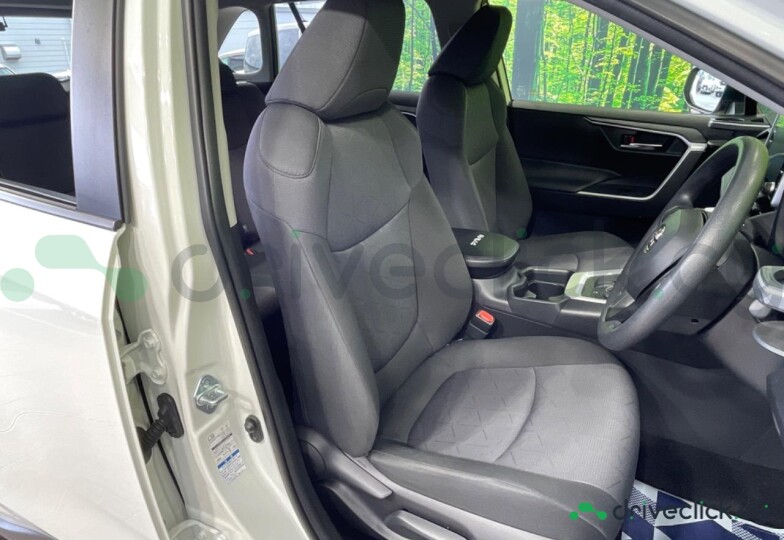 Toyota RAV4 Белый