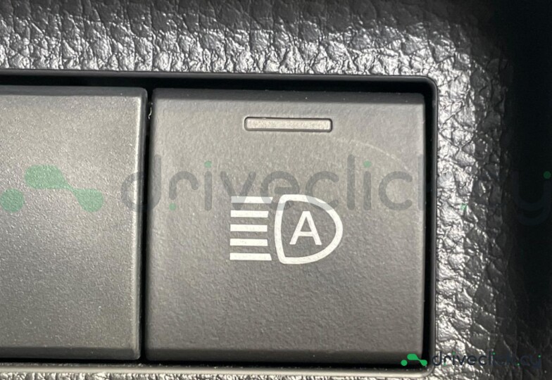 Toyota RAV4 Белый