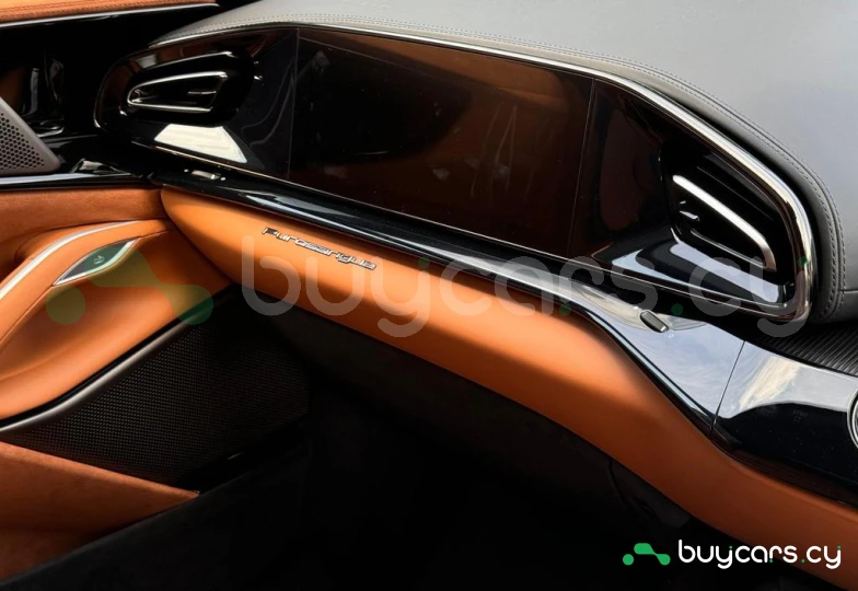 Ferrari Purosangue Синий