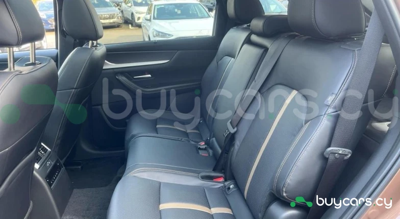 Mazda CX-80 Коричневый