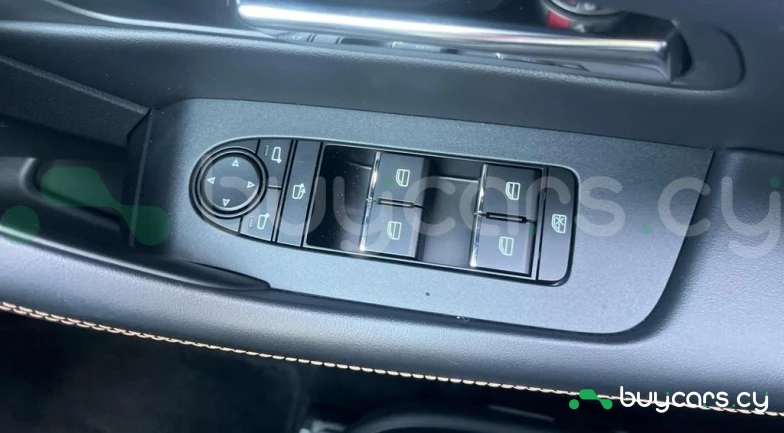 Mazda CX-80 Коричневый