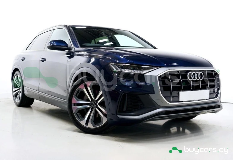 Audi Q8 Blue
