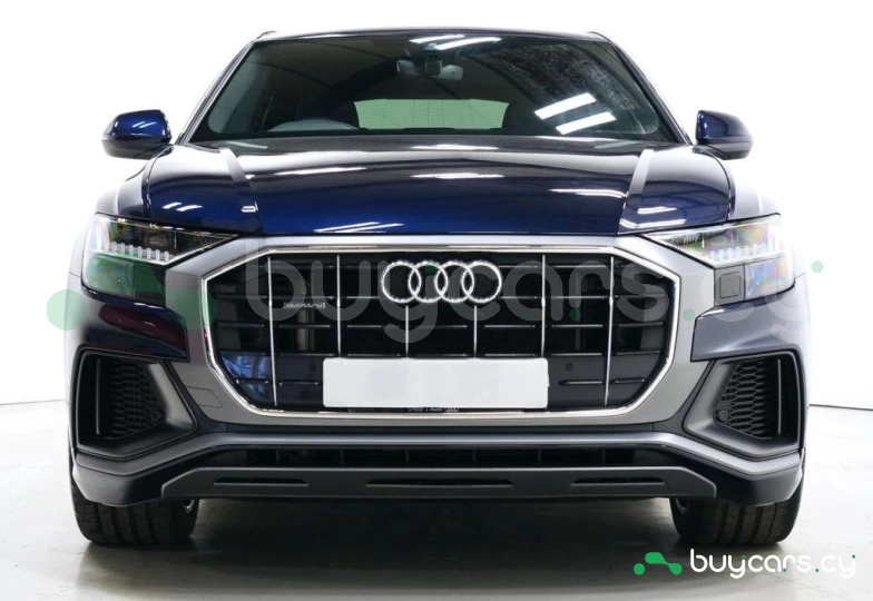 Audi Q8 Blue
