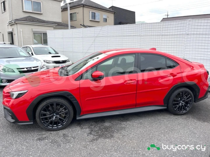 Subaru WRX Красный