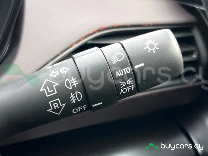 Subaru WRX Красный