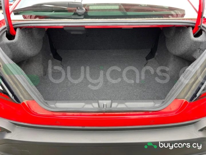 Subaru WRX Красный