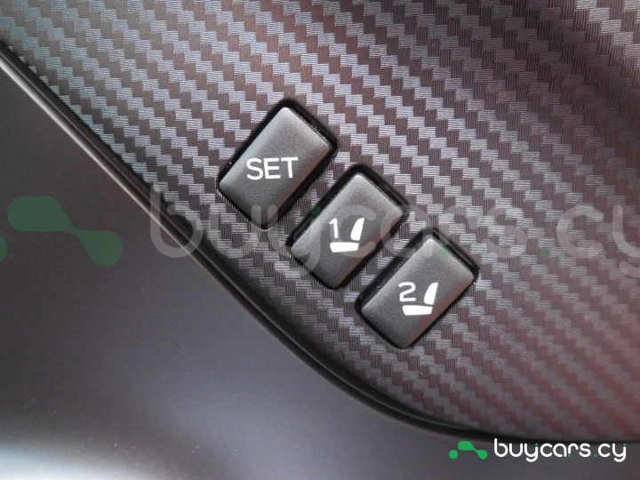 Subaru WRX Серый