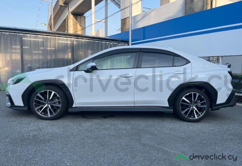 Subaru Impreza WRX Белый