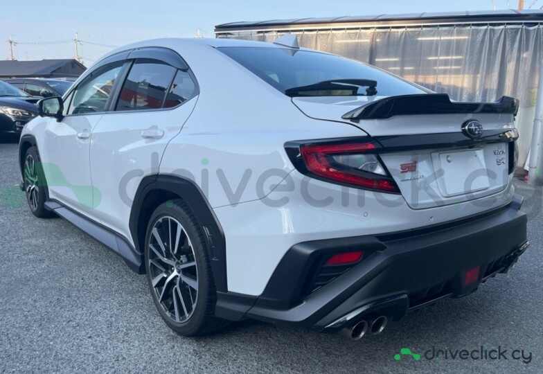 Subaru Impreza WRX Белый