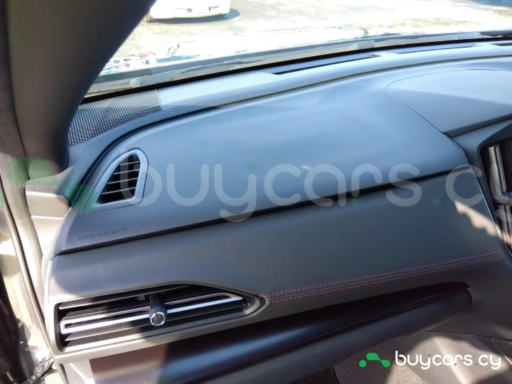 Subaru WRX Серый