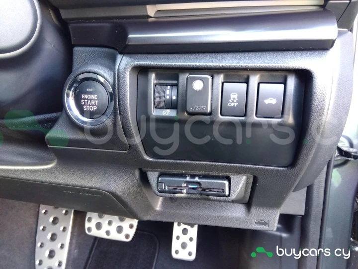 Subaru WRX Серый