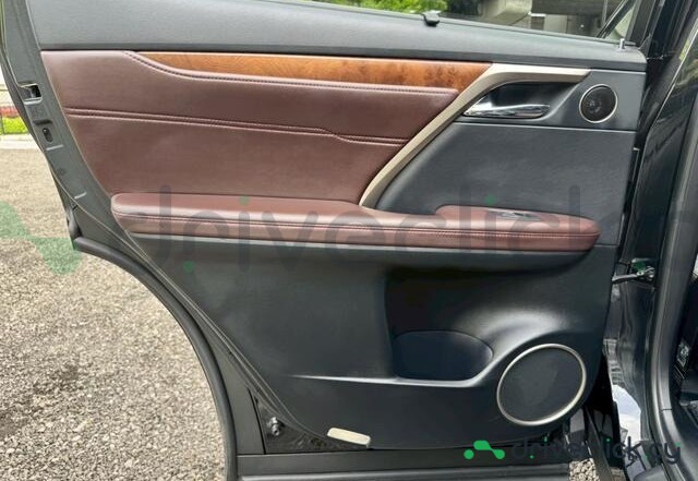 Lexus RX Black