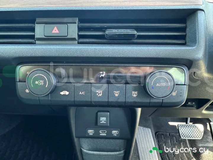 Honda e Желтый