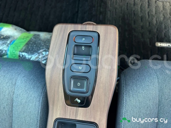 Honda e Желтый