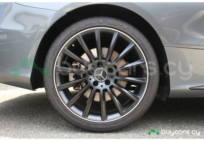 Mercedes C-class Grey