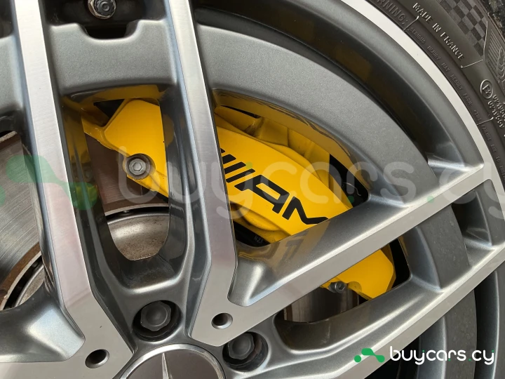 Mercedes SL-class Красный