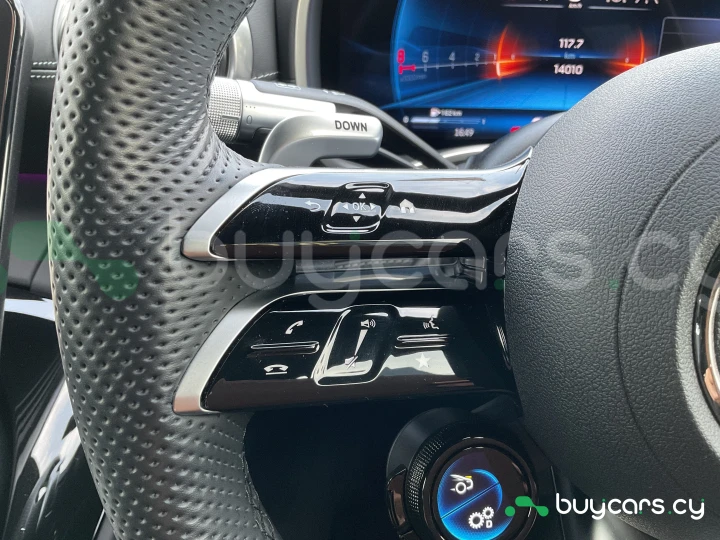 Mercedes SL-class Красный