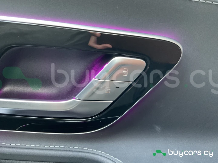 Mercedes SL-class Красный