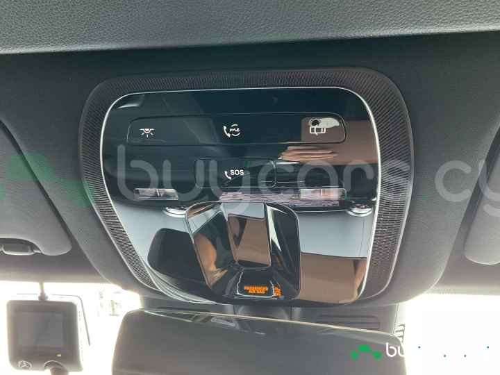 Mercedes SL-class Красный