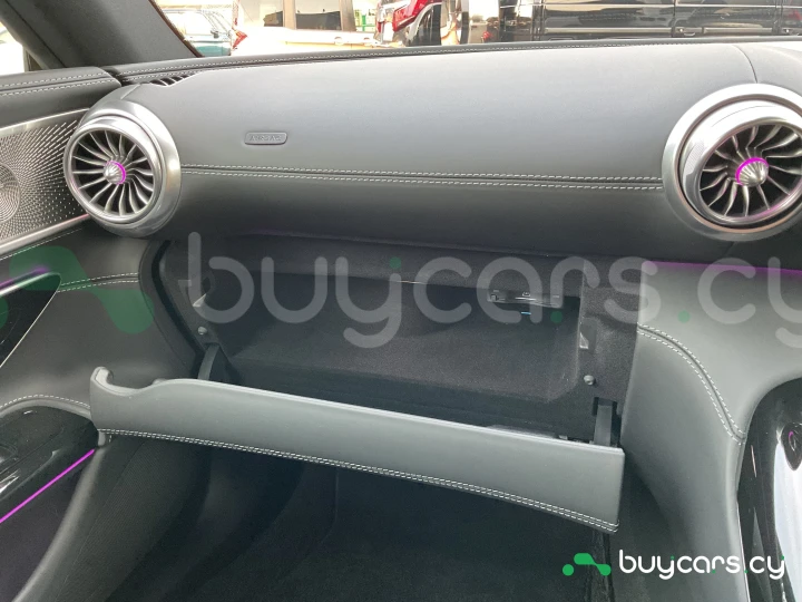 Mercedes SL-class Красный