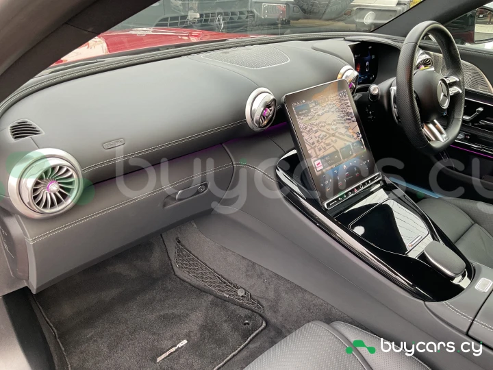 Mercedes SL-class Красный