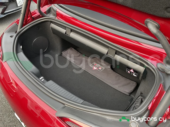 Mercedes SL-class Красный