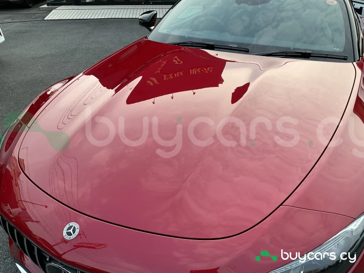 Mercedes SL-class Красный