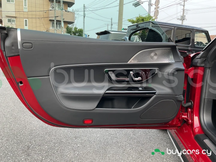 Mercedes SL-class Красный