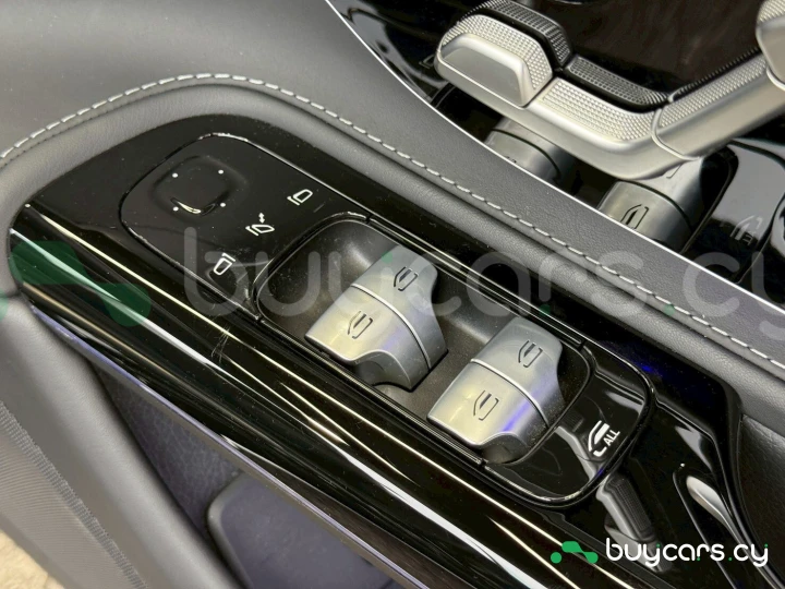 Mercedes SL-class Черный