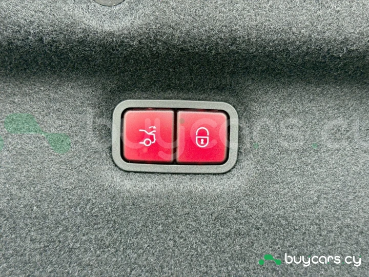 Mercedes SL-class Черный