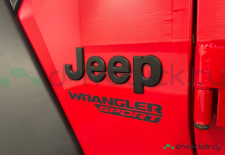 Jeep Wrangler Красный