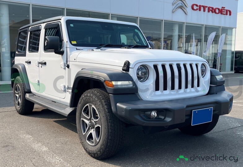 Jeep Wrangler Белый