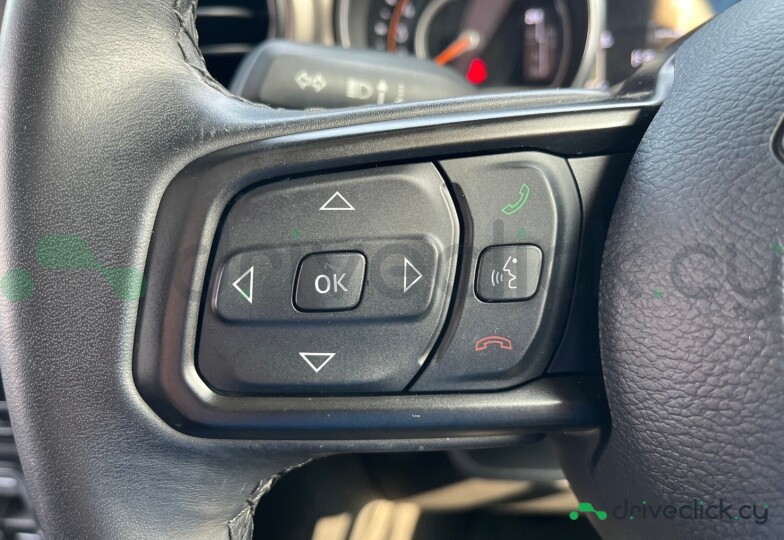 Jeep Wrangler Белый