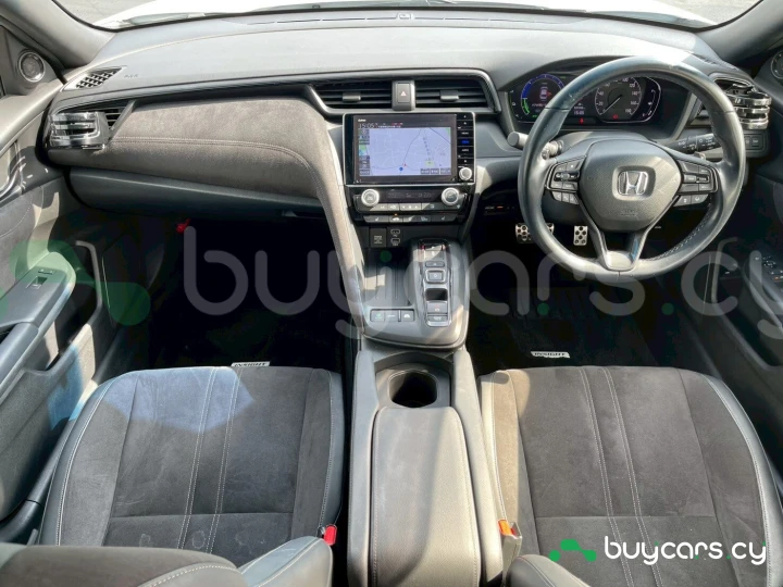 Honda Insight Белый