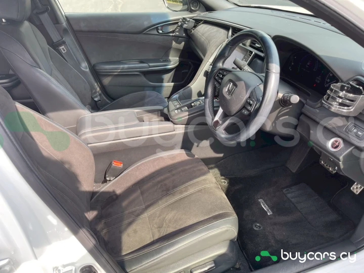 Honda Insight Белый