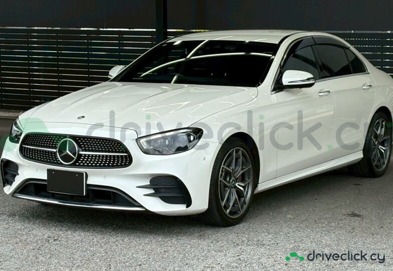 Mercedes E-class White