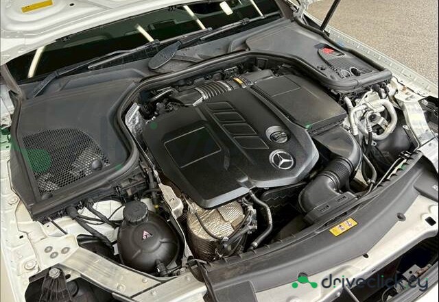 Mercedes E-class White