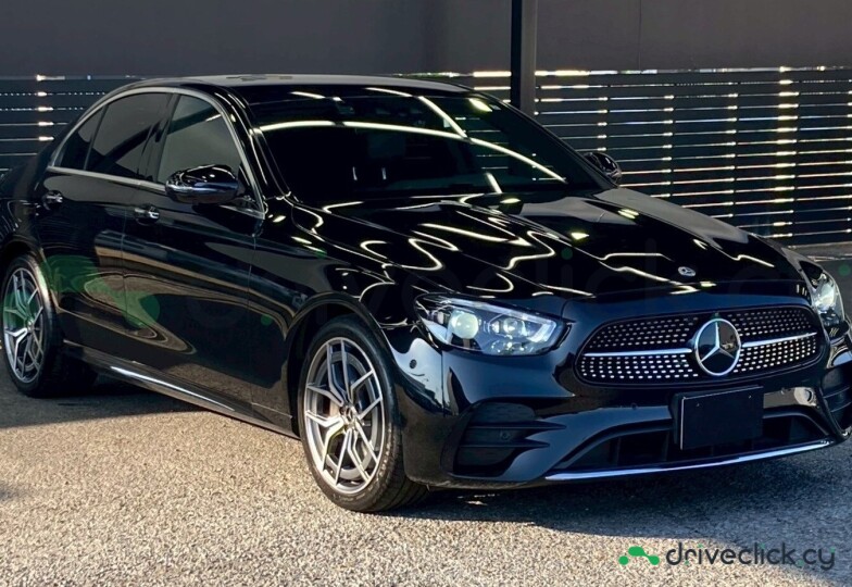 Mercedes E-class Черный