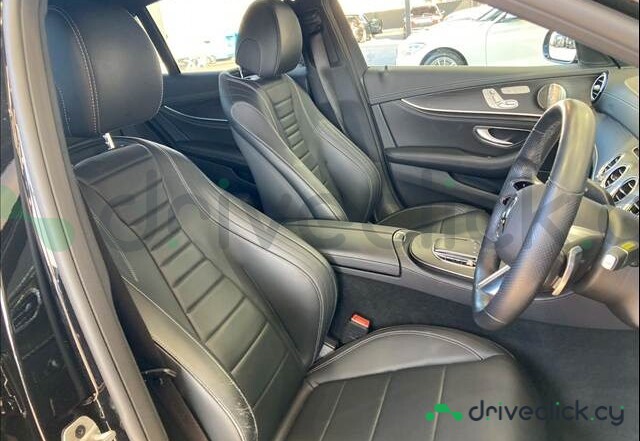 Mercedes E-class Черный