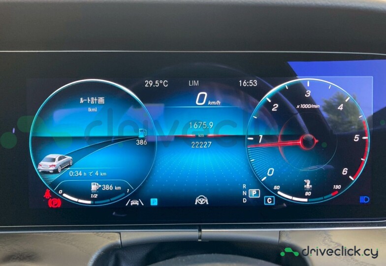 Mercedes E-class Черный