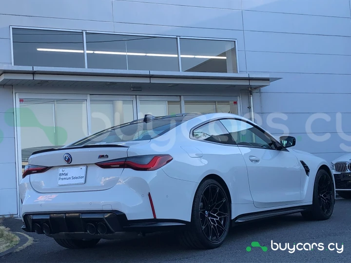 BMW M4 Белый