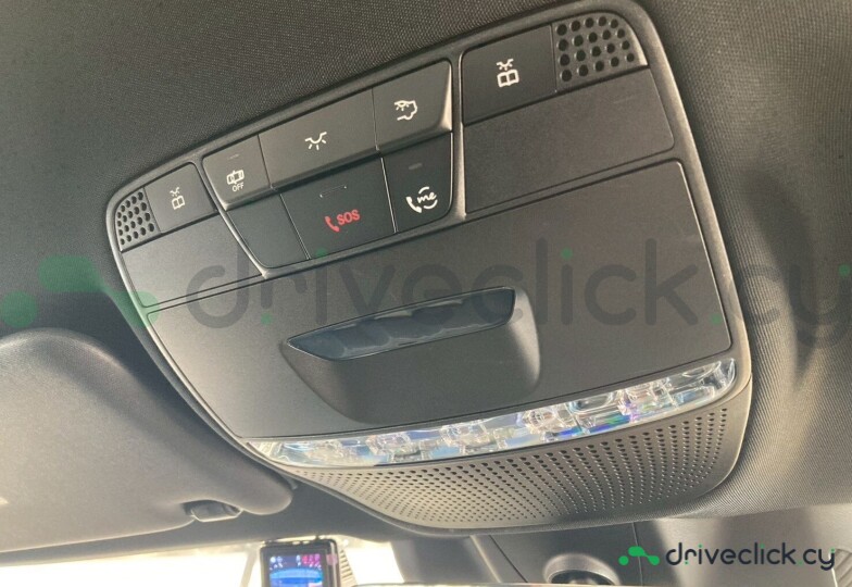 Mercedes E-class Черный